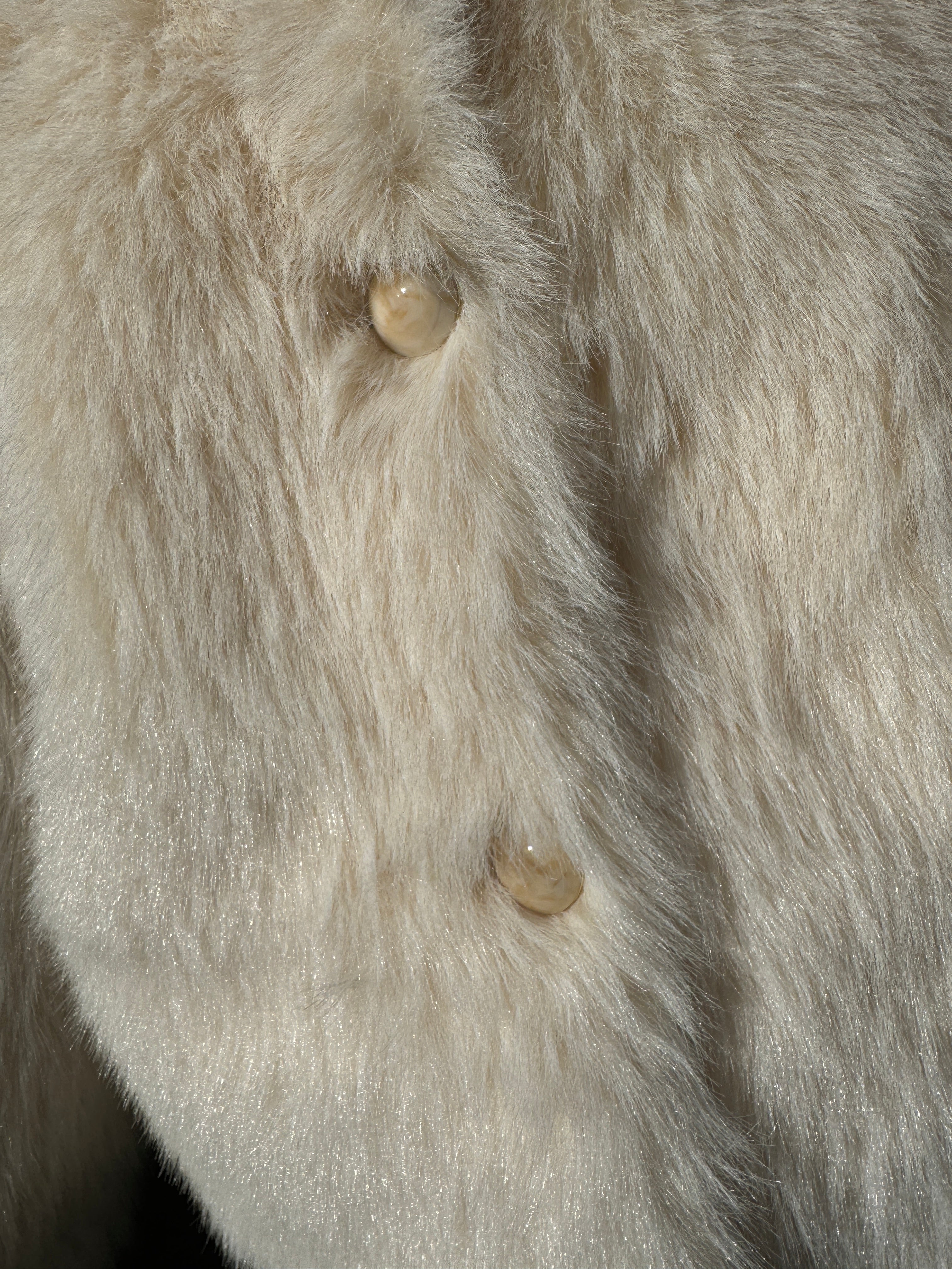 VESTE EN FAUSSE FOURRURE POILS LONGS ANAÏS